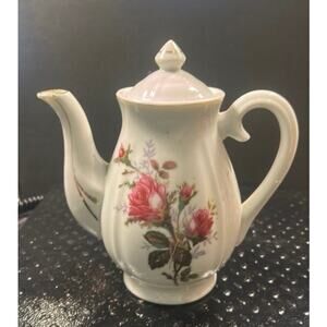 Moss Rose Teapot